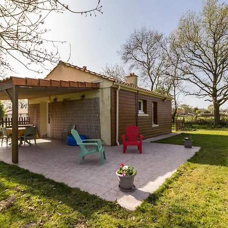 Champêtre Rénové Avec Terrasse&équipements, Proche Pornic - Animaux Acceptés - Fr-1-306-1027 * Frossay